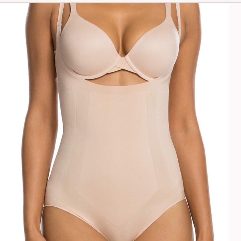 SPANX Bodysuit